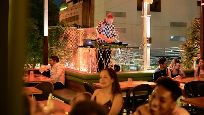 Imagen de Eva Rooftop